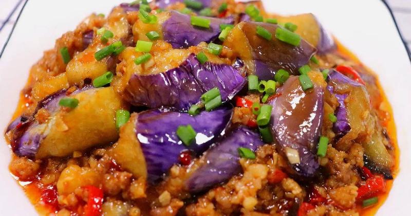 Cách nấu cà tím với thịt bằm đơn giản