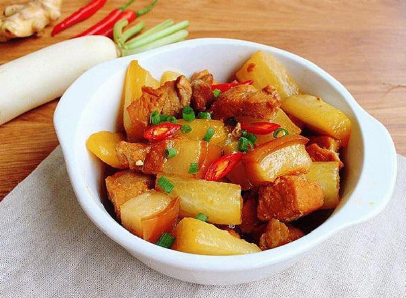 Mẹo biến tấu thịt kho củ cải trắng
