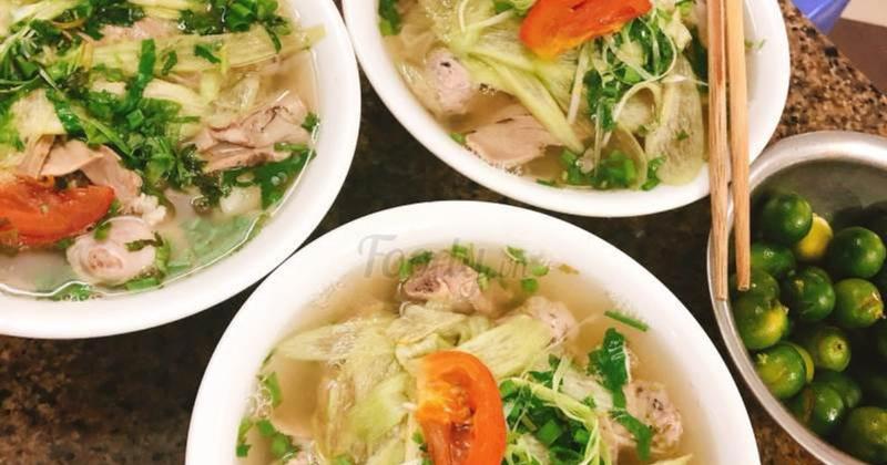 Bún sườn chua Hà Nội