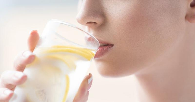 Các bước pha nước chanh ấm