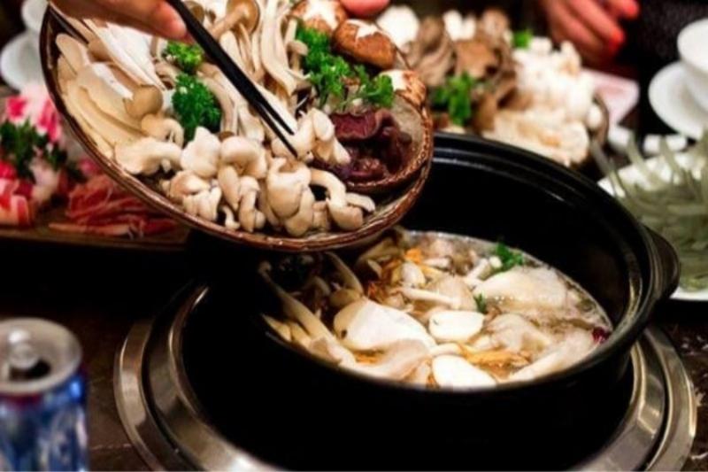 Lẩu chay thập cẩm hấp dẫn