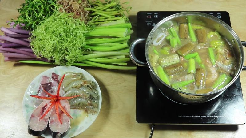 Nguyên liệu tươi ngon cho món lẩu mắm cá linh