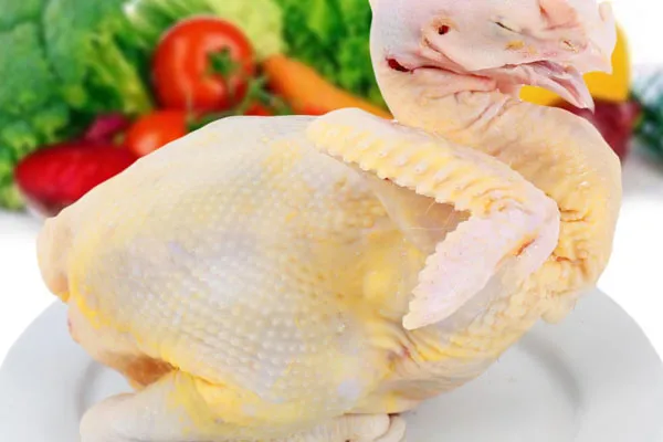 Mẹo hay giúp bạn chọn được con gà ta tươi ngon nhất
